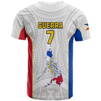 Light gray custom t-shirt with GUERRA 7 and blue-red map graphic.