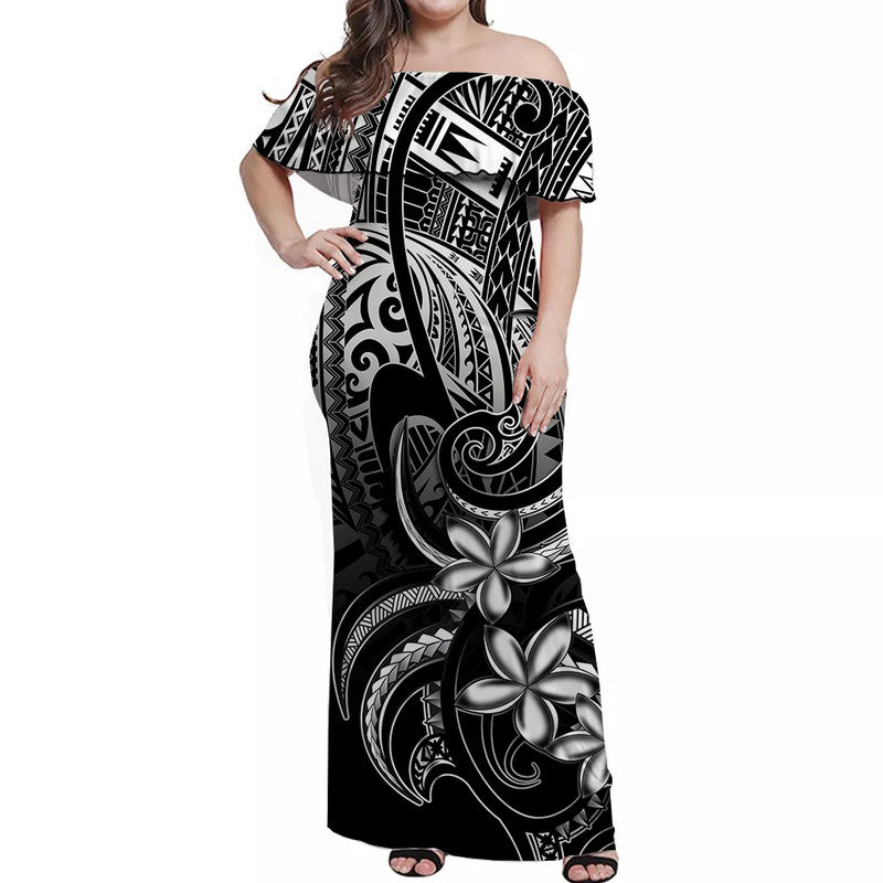 Women’s off-shoulder long dress in black with white tribal print, short sleeves