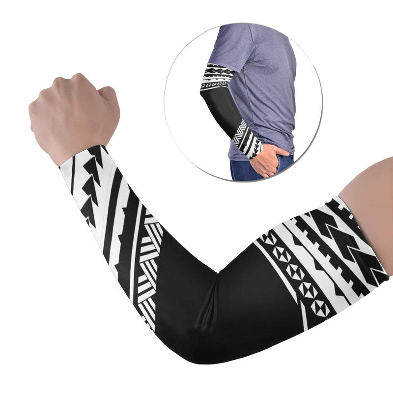 Set of 2 black arm sleeves with white geometric Polynesian-style pattern