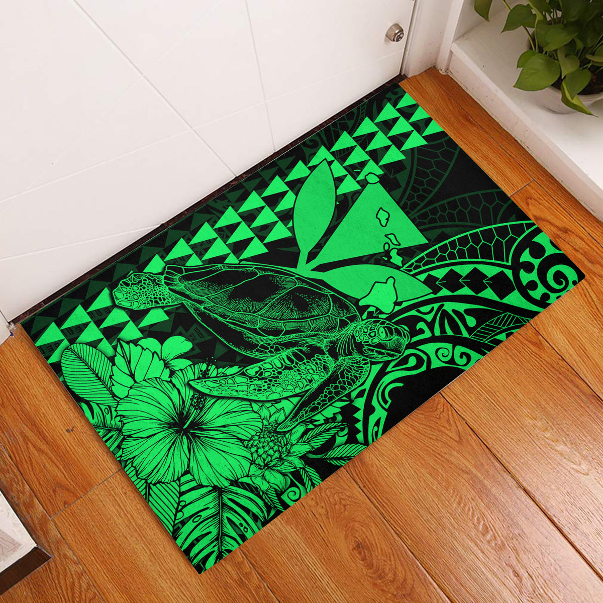 Green sea turtle door mat with Polynesia-style pattern, rectangular floor mat