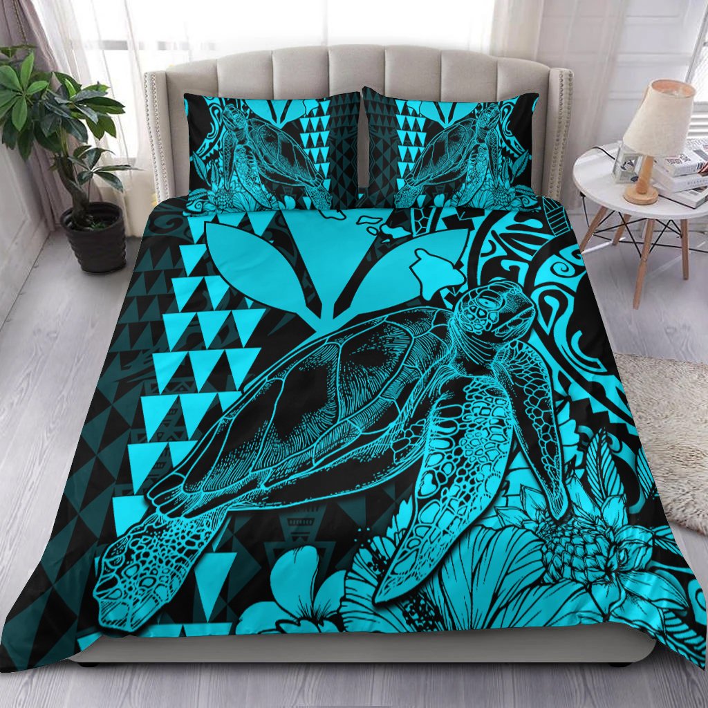 Teal sea turtle bedding set with Polynesian geometric pattern and matching pillowcases