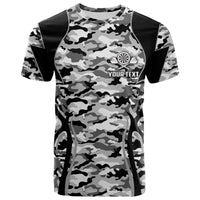 Graphic camo T-shirt with dart icon, black side panels and short sleeves