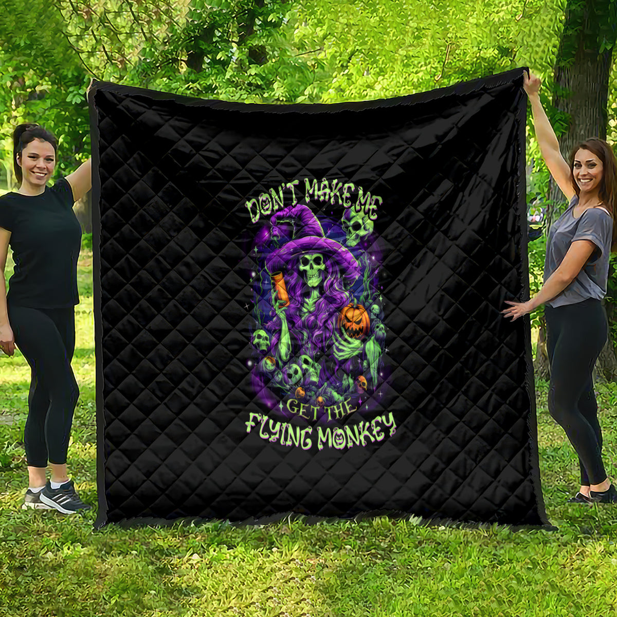 witch-skull-quilt-dont-make-me-get-the-flying-monkey