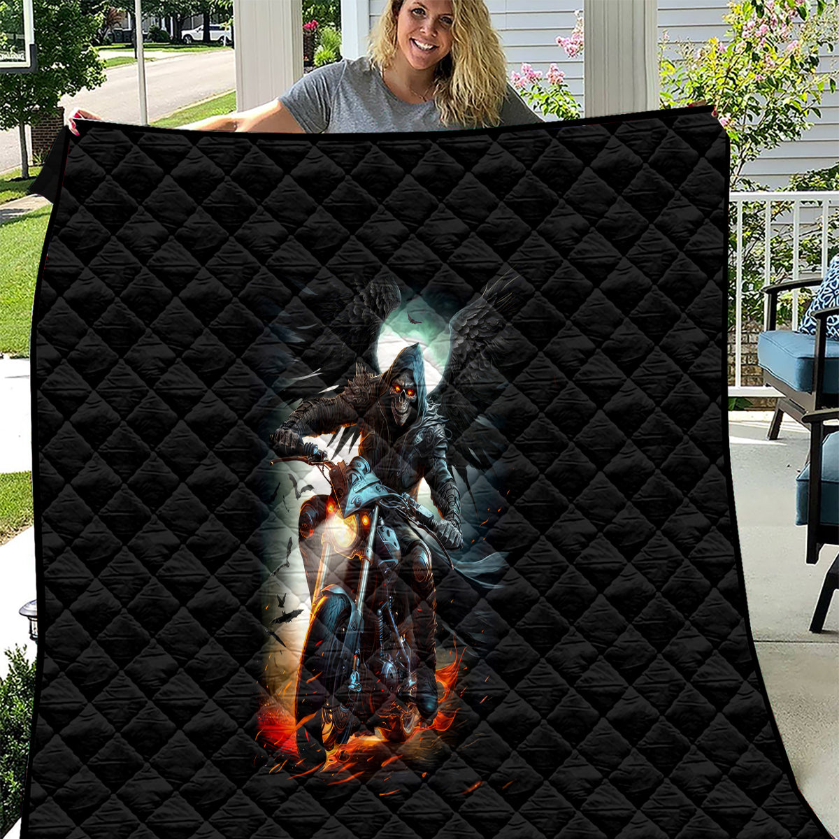 flaming-skull-quilt-celestial-riders-with-angel-wings