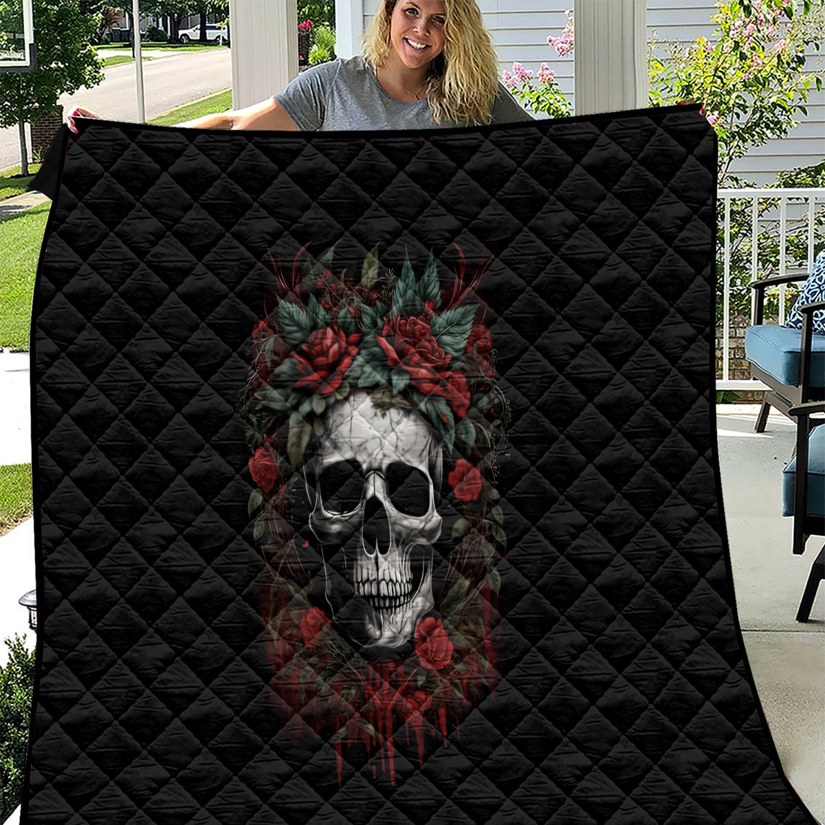 skull-quilt-red-rose