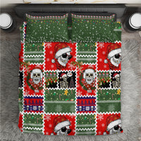 Skeleton Santa Christmas bedding set, green-and-red duvet with matching pillowcases