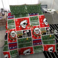 Skeleton Santa Christmas duvet cover set in green and red with skull figure print