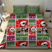 Skeleton Santa Christmas bedding set, green-and-red duvet cover with coordinating pillowcases