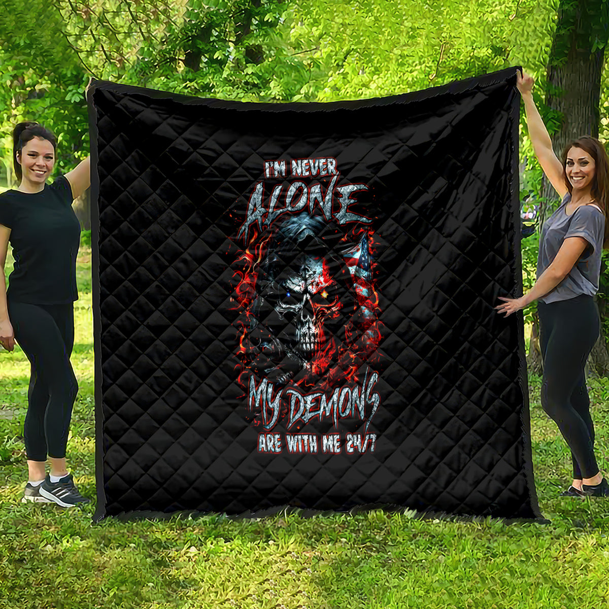 blood-skull-quilt-i-never-alone-my-demon-with-me-247