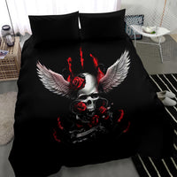 Black bedding set featuring skull with red roses and spread white wings