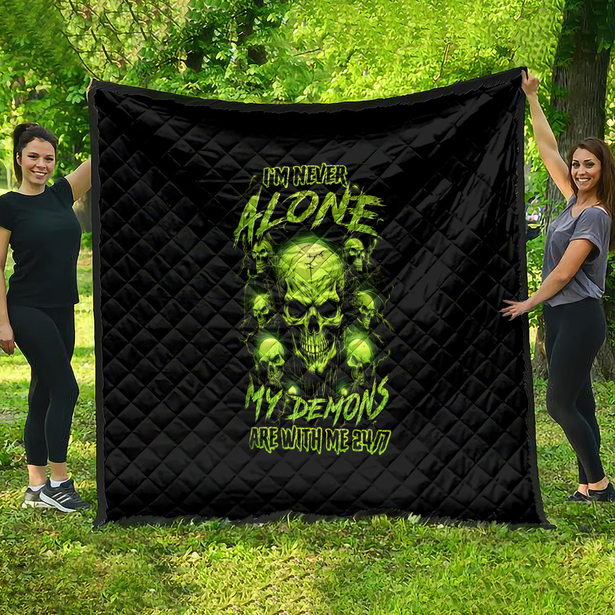 thunder-skull-quilt-thunder-skull-i-never-alone-my-demon-with-me-247