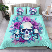 Turquoise duvet cover with central skull and purple flower wreath, two pillowcases
