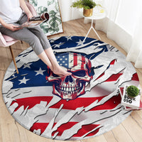 Round patriotic rug with skull, star field and red-white stripes on light gray base