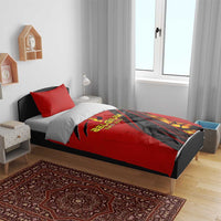 Red duvet and two pillowcases with Belgium Euro 2024 print and lion emblem