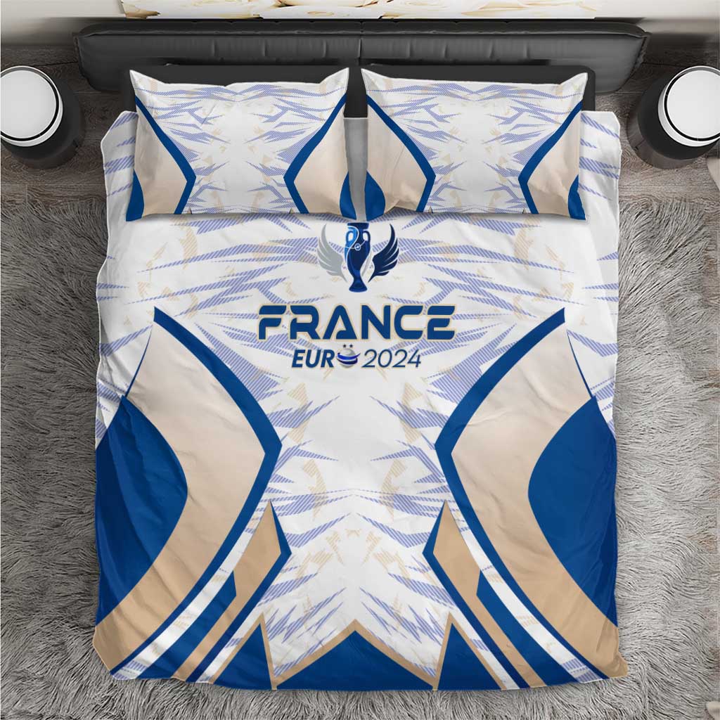 Blue-and-white duvet with France Euro 2024 logo, star wing pattern, and matching pillowcases