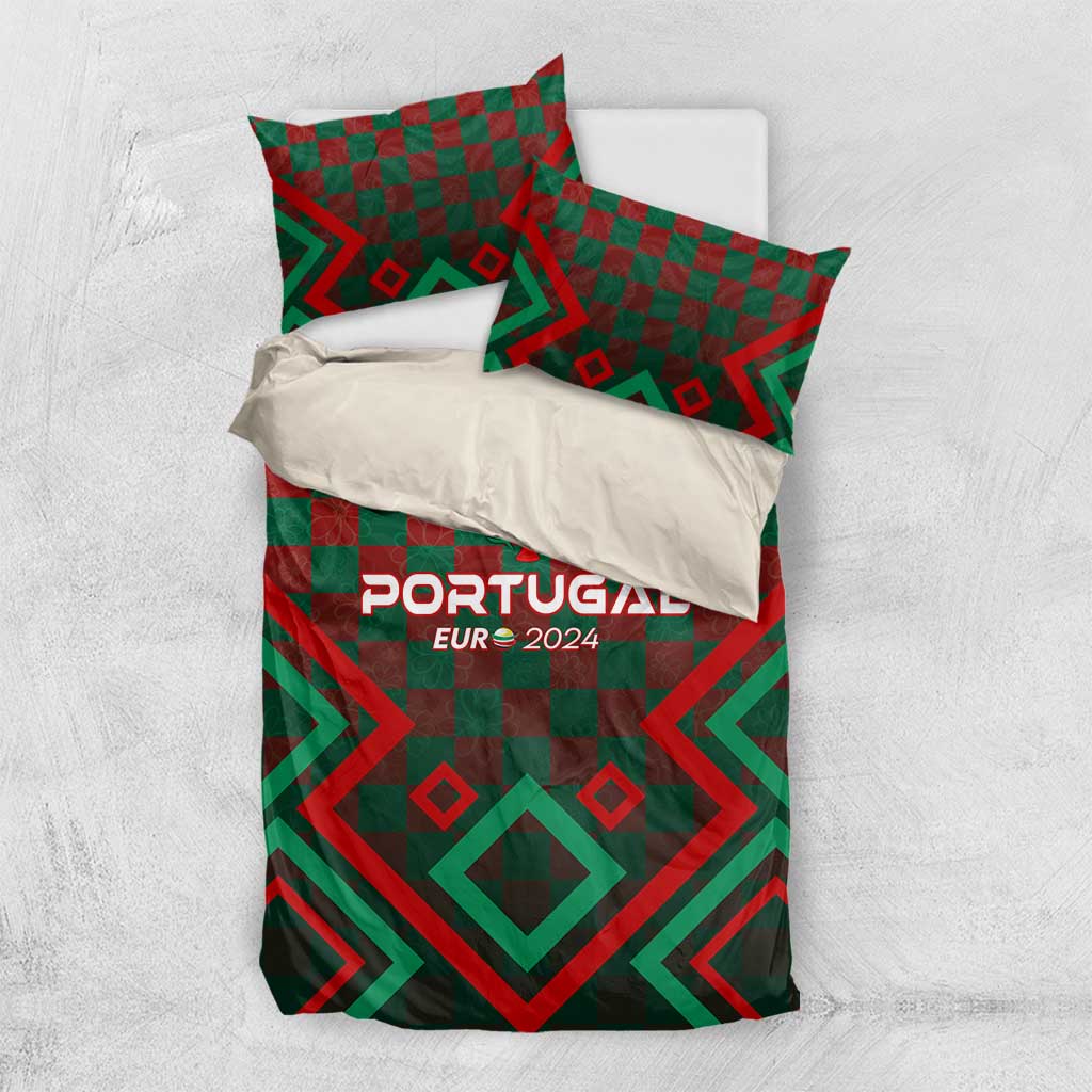 Portugal bedding set: green and red geometric duvet with crest, paired with two matching pillowcases.