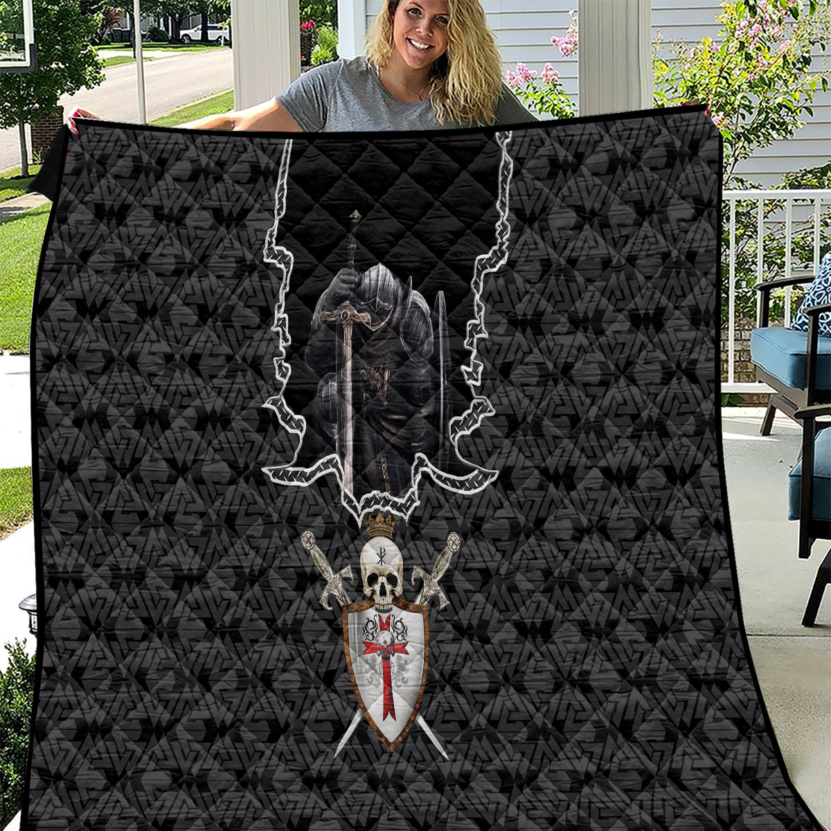 personalised-knights-templar-warrior-skull-quilt