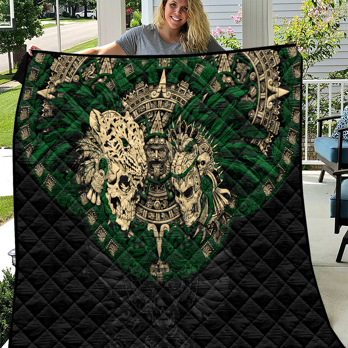 aztec-warrior-skulls-quilt