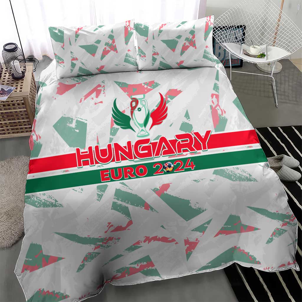 Hungary Euro 2024 bedding set close view, white duvet with green and red wing emblem, 2 pillows