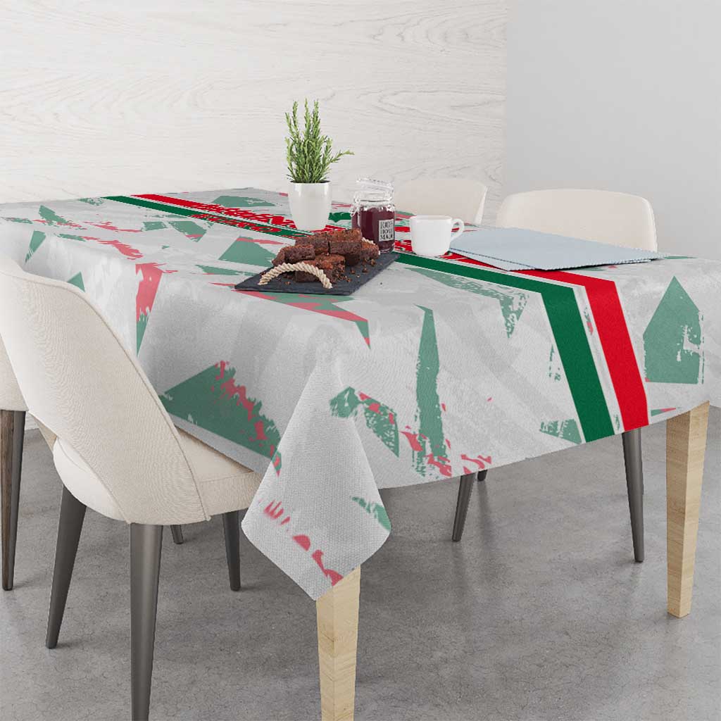 White Hungary-themed tablecloth with green and red pattern and top border stripe