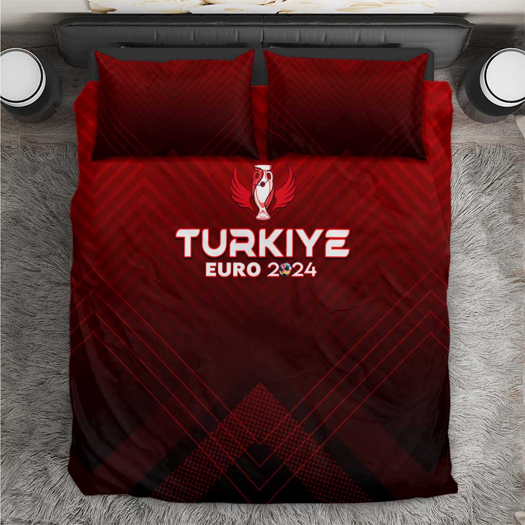 Red bedding set with TURKIYE EURO 2024 print and trophy emblem