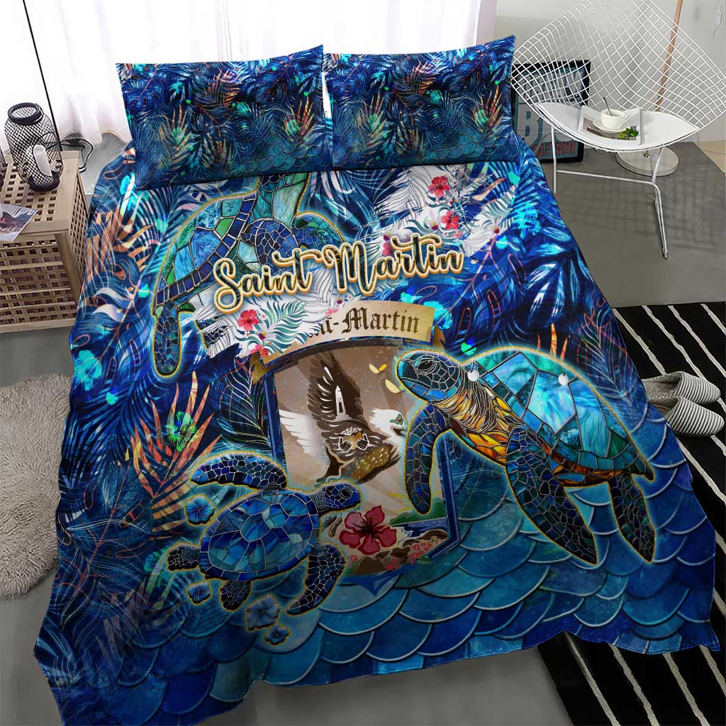Blue sea turtle tropical bedding set with printed duvet and two pillows, central artwork