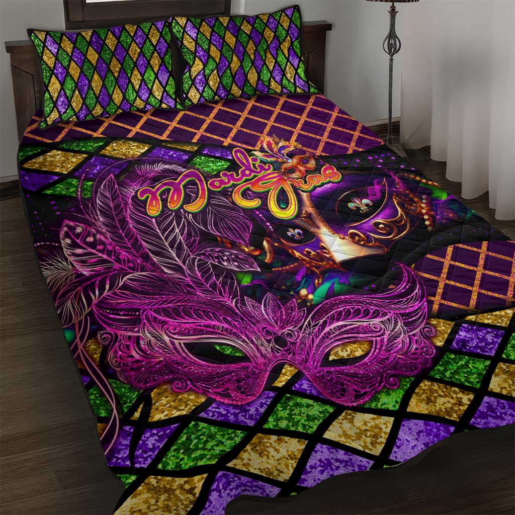 Happy Mardi Gras Quilt Bed Set Mask Feather Colorfull - Wonder Print Shop