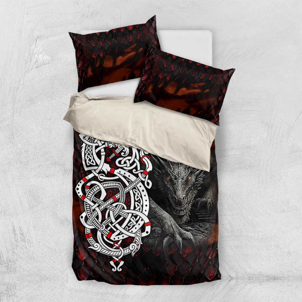 Norse-themed duvet and pillowcases set with red-black wolf graphic and white knot emblem