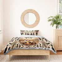 Teepee and buffalo bison bedding set with decorative geometric feather print, one pillow