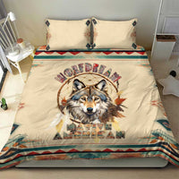 Beige wolf dreamcatcher duvet cover with two pillows and tribal pattern edge