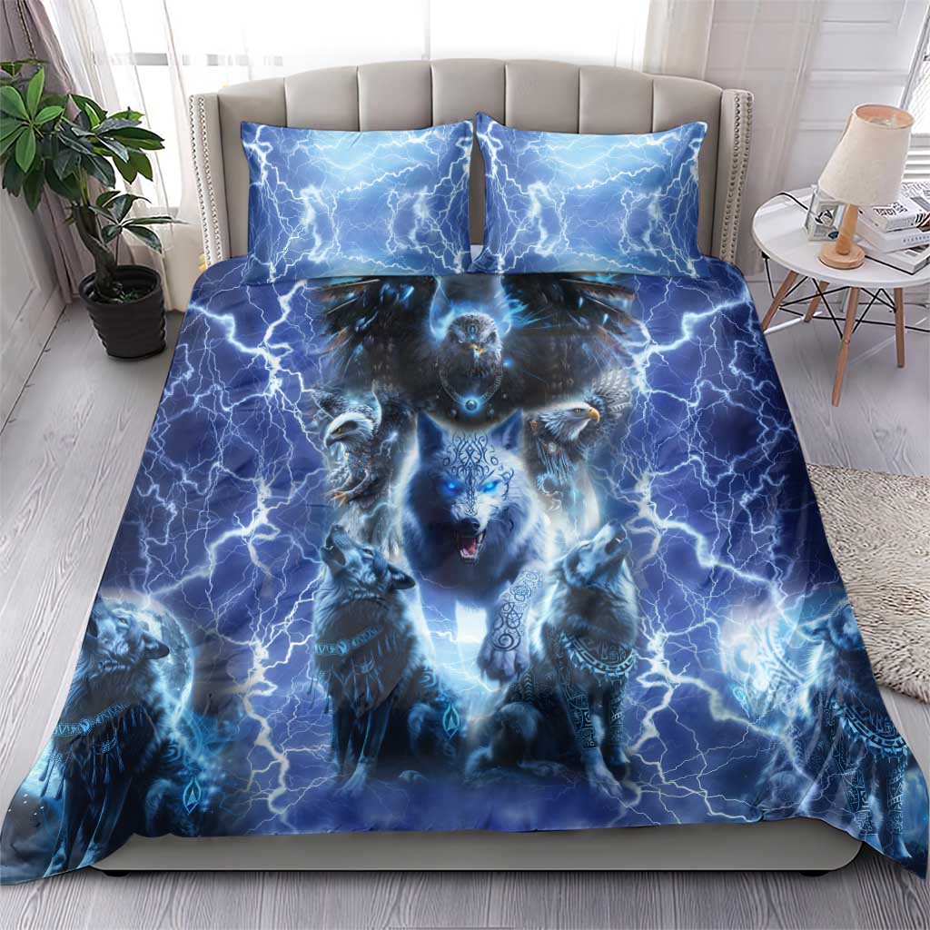 Blue wolf and eagle bedding set: duvet cover with two pillowcases in front view