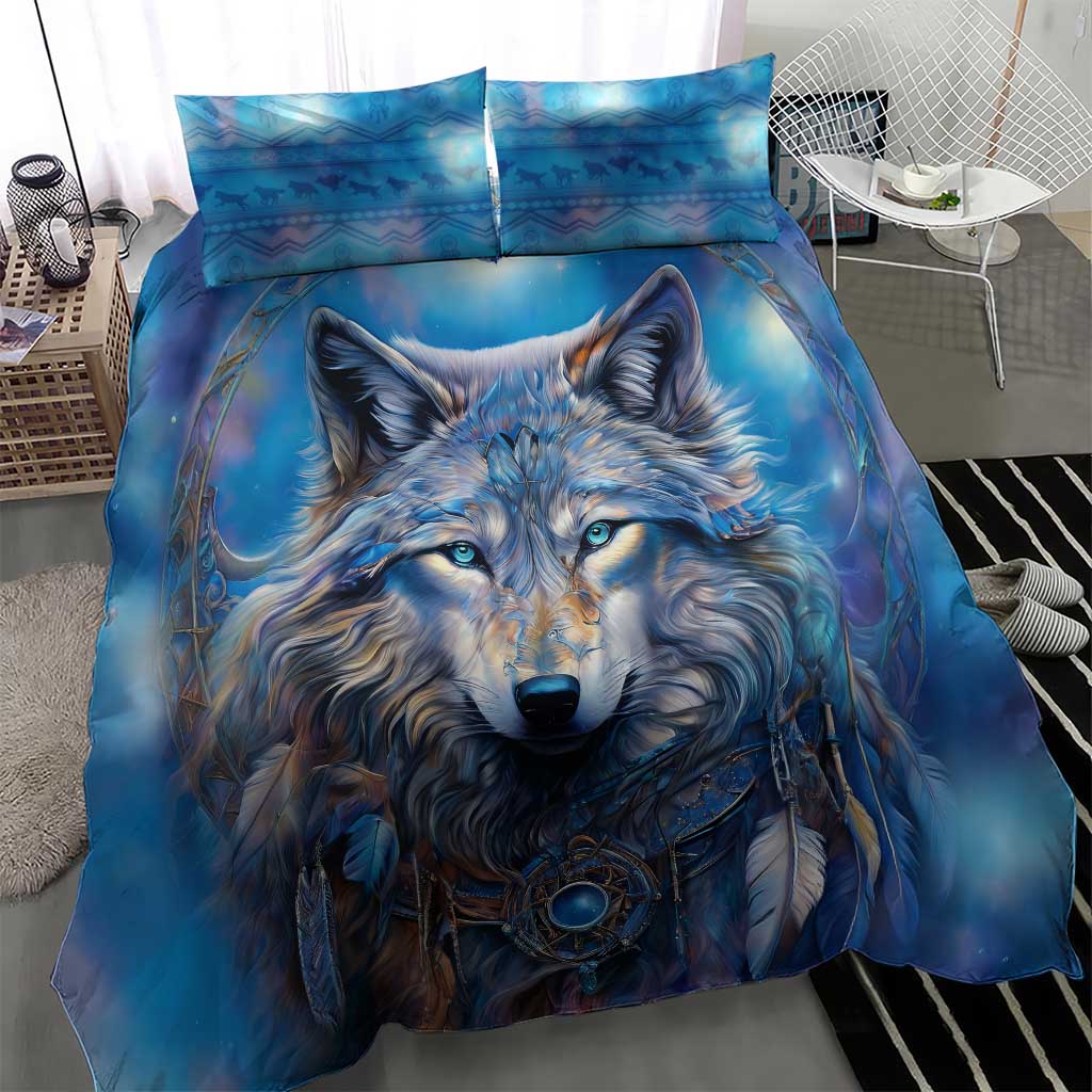 Blue wolf duvet cover set with two shams, wolf faces centered