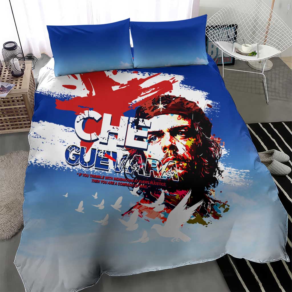 Blue bedding set featuring Che Guevara face graphic on a light blue duvet