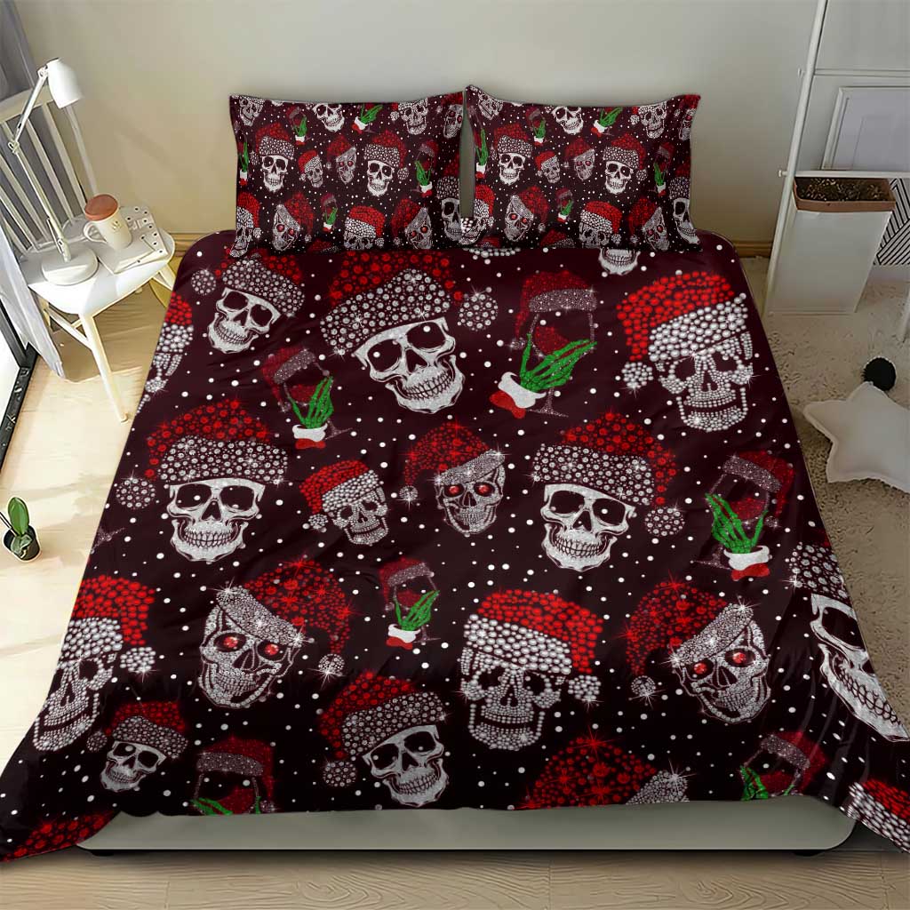 Bedding set with dark red skull and cocktail pattern, coordinating pillow shams