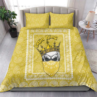 Yellow paisley duvet cover with king crown face print and two matching pillowcases