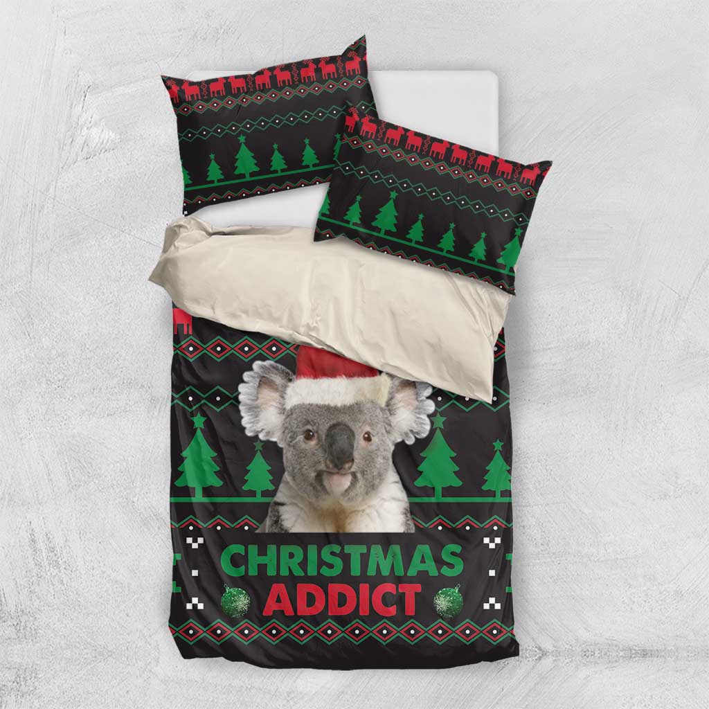 Koala Christmas bedding set with two pillowcases and duvet, koala face on dark base