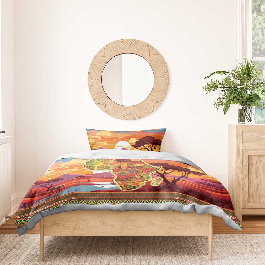 Multicolor duvet cover and pillowcases with Africa map graphic and decorative border