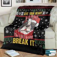 Black pitbull blanket on armchair featuring “The Will Never Break It” message