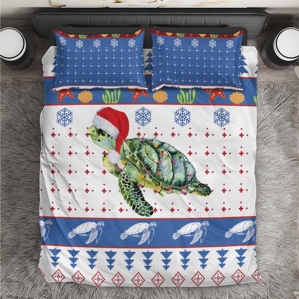 Christmas turtle bedding set: white cover with Santa-hat turtle and blue patterned border