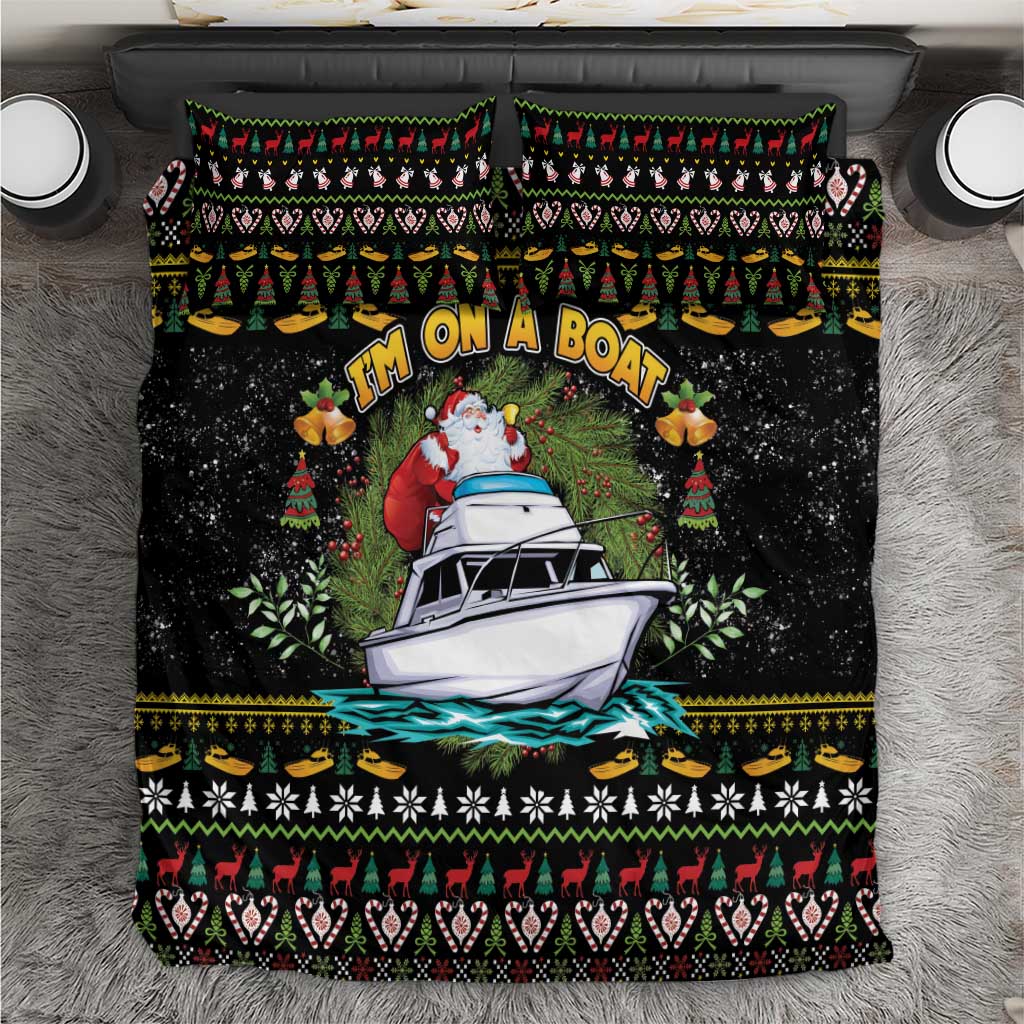 Black Christmas bedding set with Santa on a boat and festive border patterns
