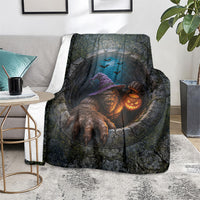 3D Illusion Bigfoot Halloween Blanket Witch Sasquatch Stone Well Pumpkin Lantern