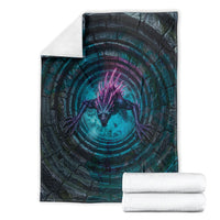 3D Illusion Chupacabra Halloween Blanket Monster Glowing Spines Stone Well
