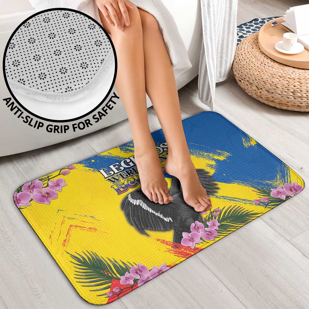 Ecuador Bathroom Set Andean Condor With Phalaenopsis Orchid - Wonder Print Shop