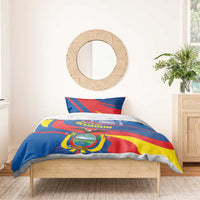Ecuador flag bedding set, blue duvet with red and yellow stripes and central crest graphic