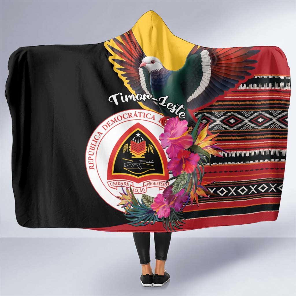 Timor-Leste Hooded Blanket Timor Imperial Pigeon Hibiscus