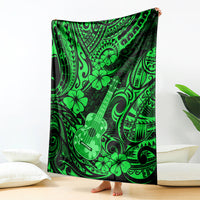 Green ukulele blanket with Polynesian floral and pattern design
