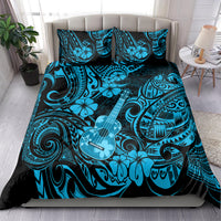 Polynesian ukulele bedding set with comforter and pillowcases in blue floral pattern