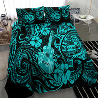 Turquoise Polynesian duvet cover with ukulele and tropical flower pattern, plus pillowcases