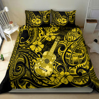 Yellow and black Polynesian bedding set with guitar motif, hibiscus flowers, and curls.