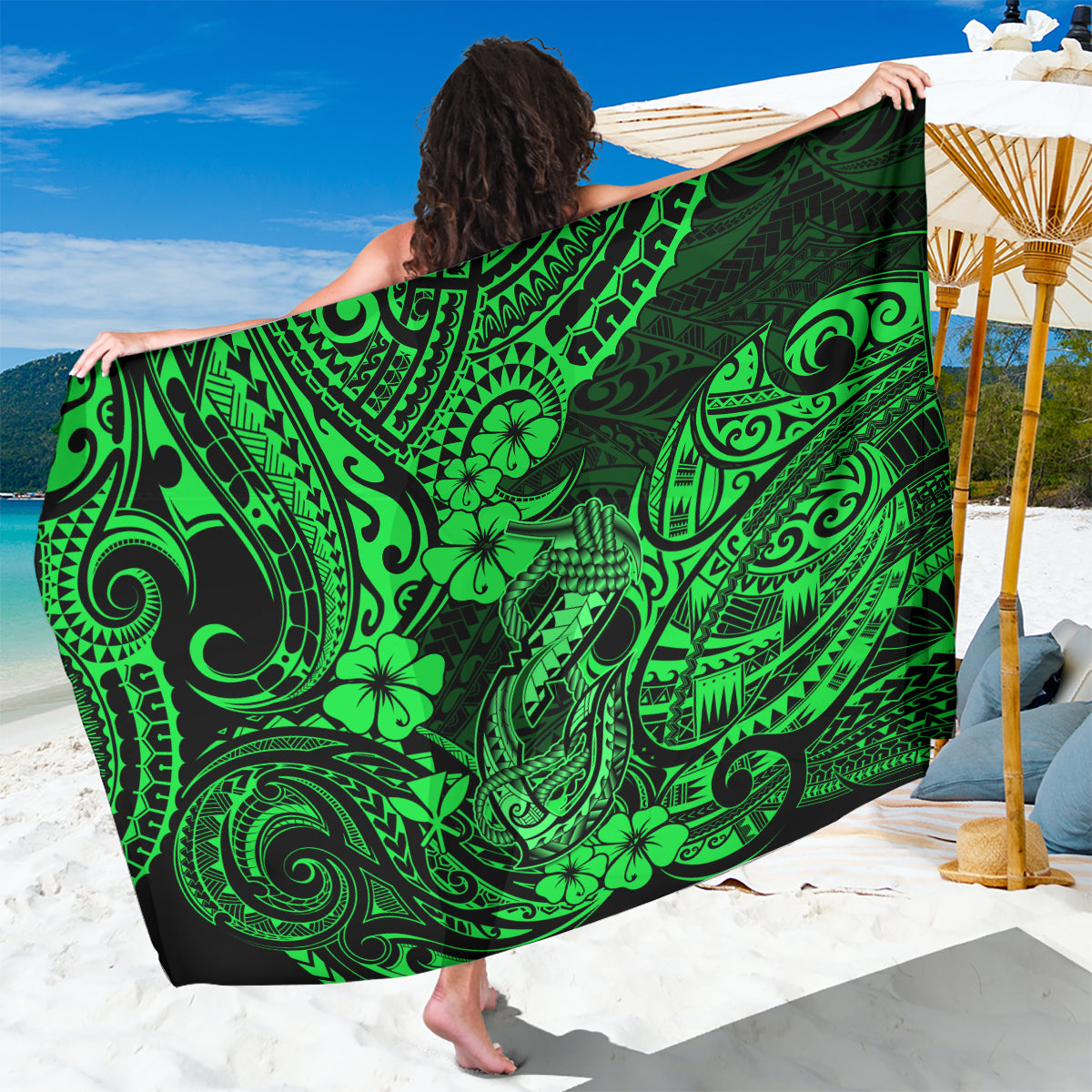 hawaii-fish-hook-sarong-polynesian-pattern-green-version